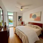 Villa Casa Andorinha With Private Pool & Coastal Views