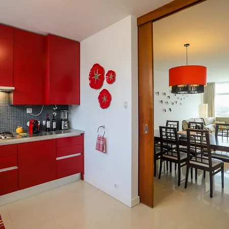 Villa Casa Andorinha With Private Pool & Coastal Views