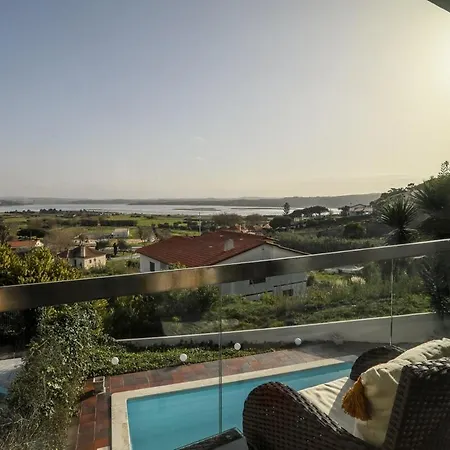 Casa Andorinha With Private Pool & Coastal Views *