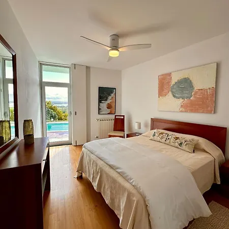 Vila Casa Andorinha With Private Pool & Coastal Views