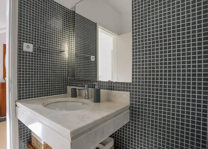 Casa Andorinha With Private Pool & Coastal Views Villa Foz do Arelho