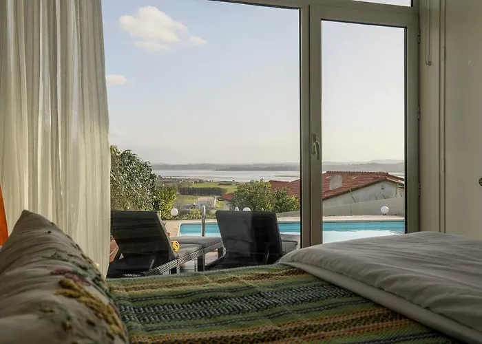 Casa Andorinha With Private Pool & Coastal Views *